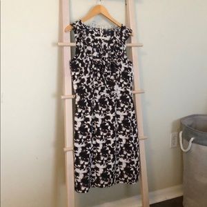 Banana Republic brown ruffle dress 8